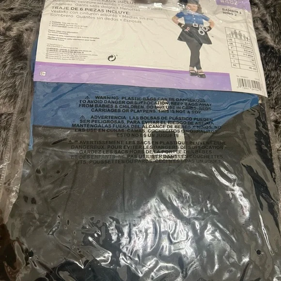 Halloween Cop Cutie Costume!!😍😍 - Picture 3 of 3